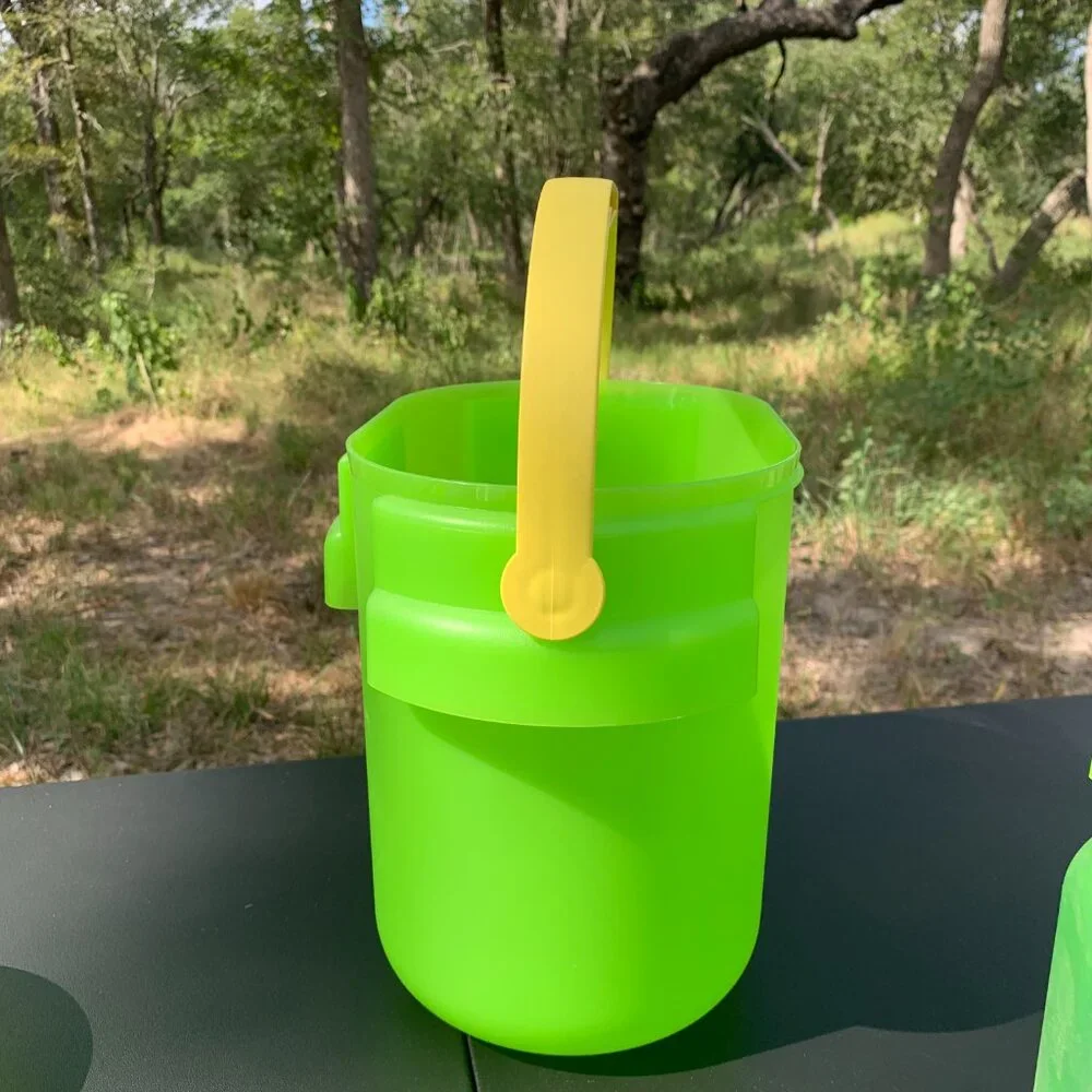 Tupperware - 11pc VINTAGE Picnic Beverage Dispenser, ECO bottles, bowls GREEN